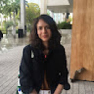 Meet your Posher, Olivia